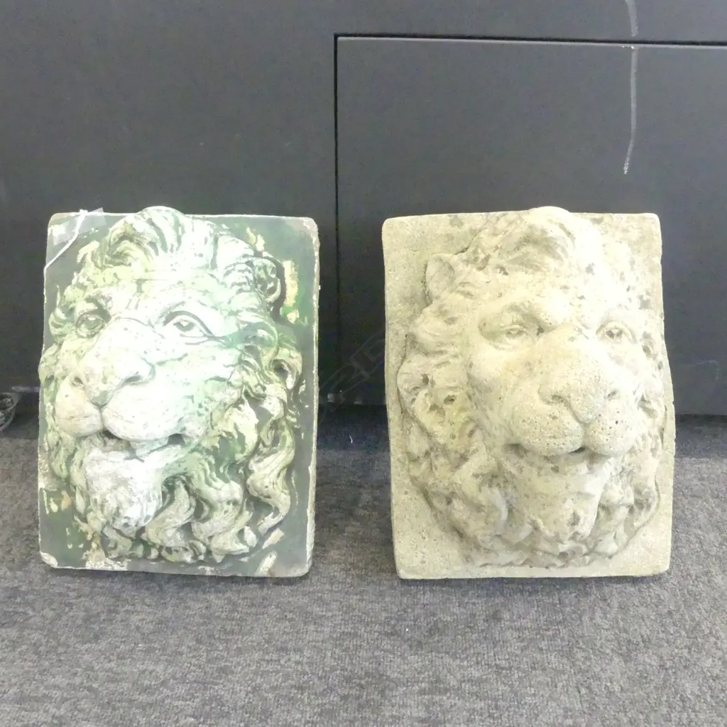  PR OF VINTAGE CONCRETE LION WALL PLAQUES 240x310mm Image 1++