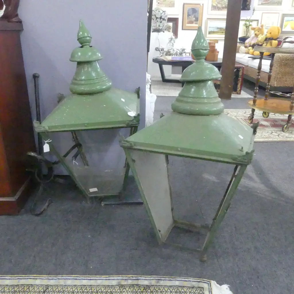2 VINTAGE GREEN METAL STREET LANTERNS (FAULTS) H.840mm Image 1++
