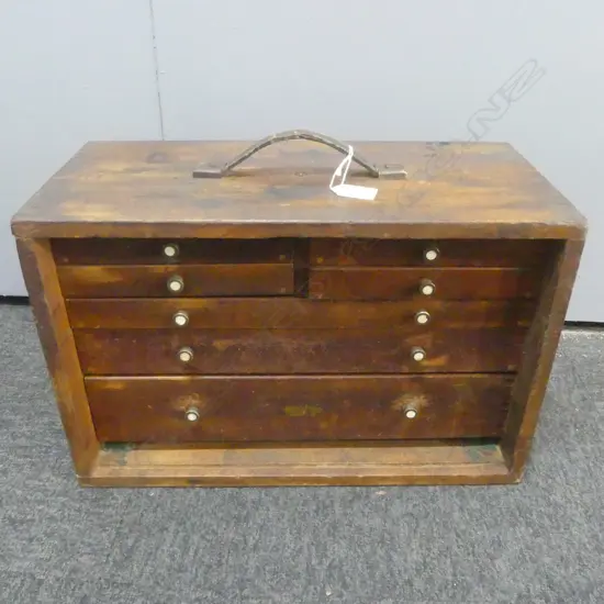  VINTAGE WOODEN WORKSHOP DRAWERS W. SOME CONTENTS 290x435x200mm