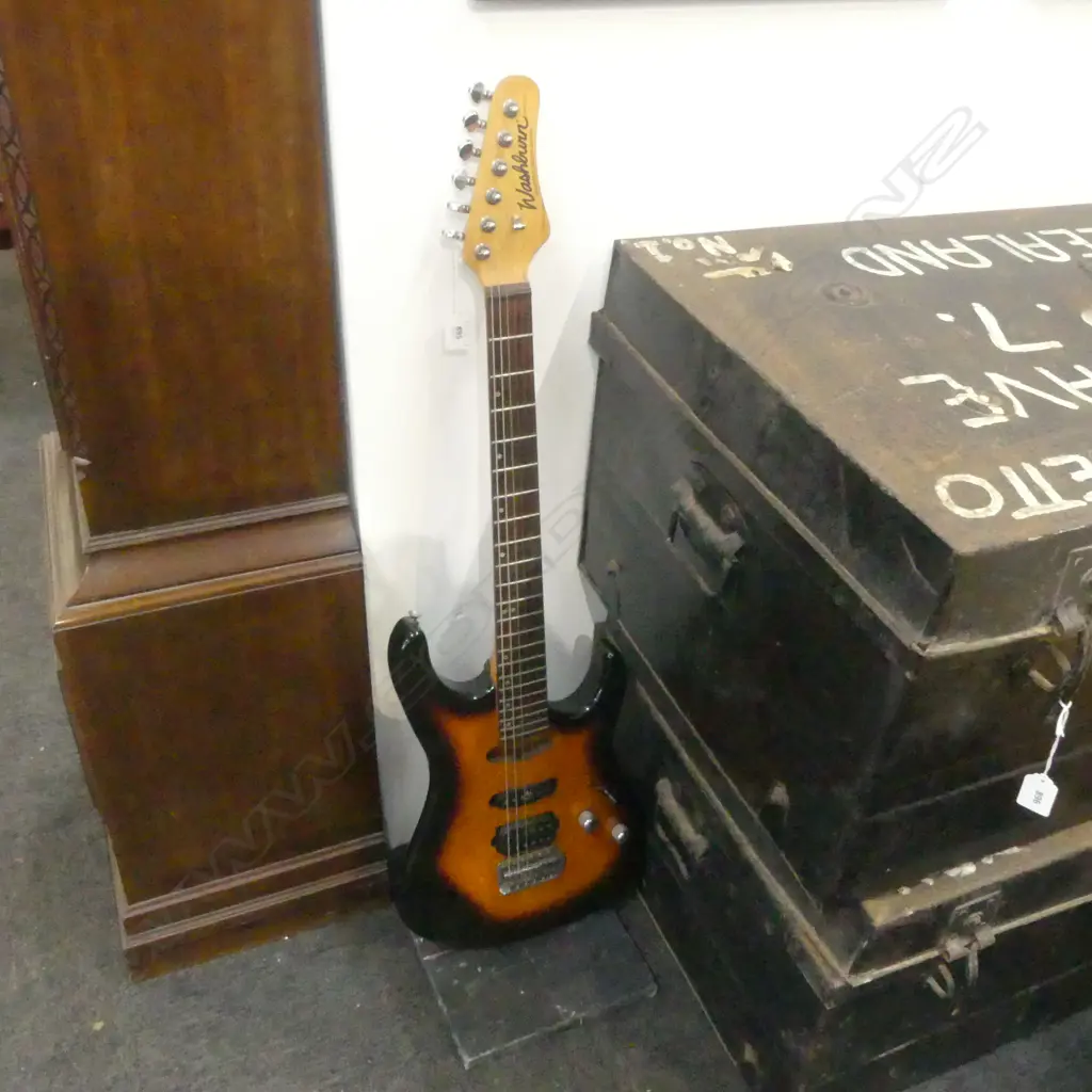 WASHBURN ELECTRIC GUITAR (NEEDS SOME WORK) Image 1++
