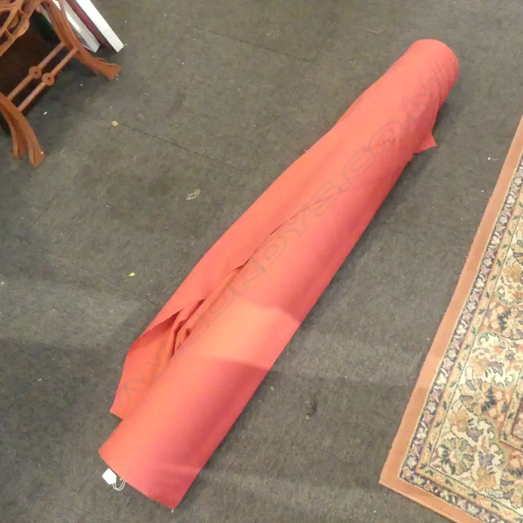 FABRIC BOLT; RED POPPY, COTTON, 30 METERS Image 1++