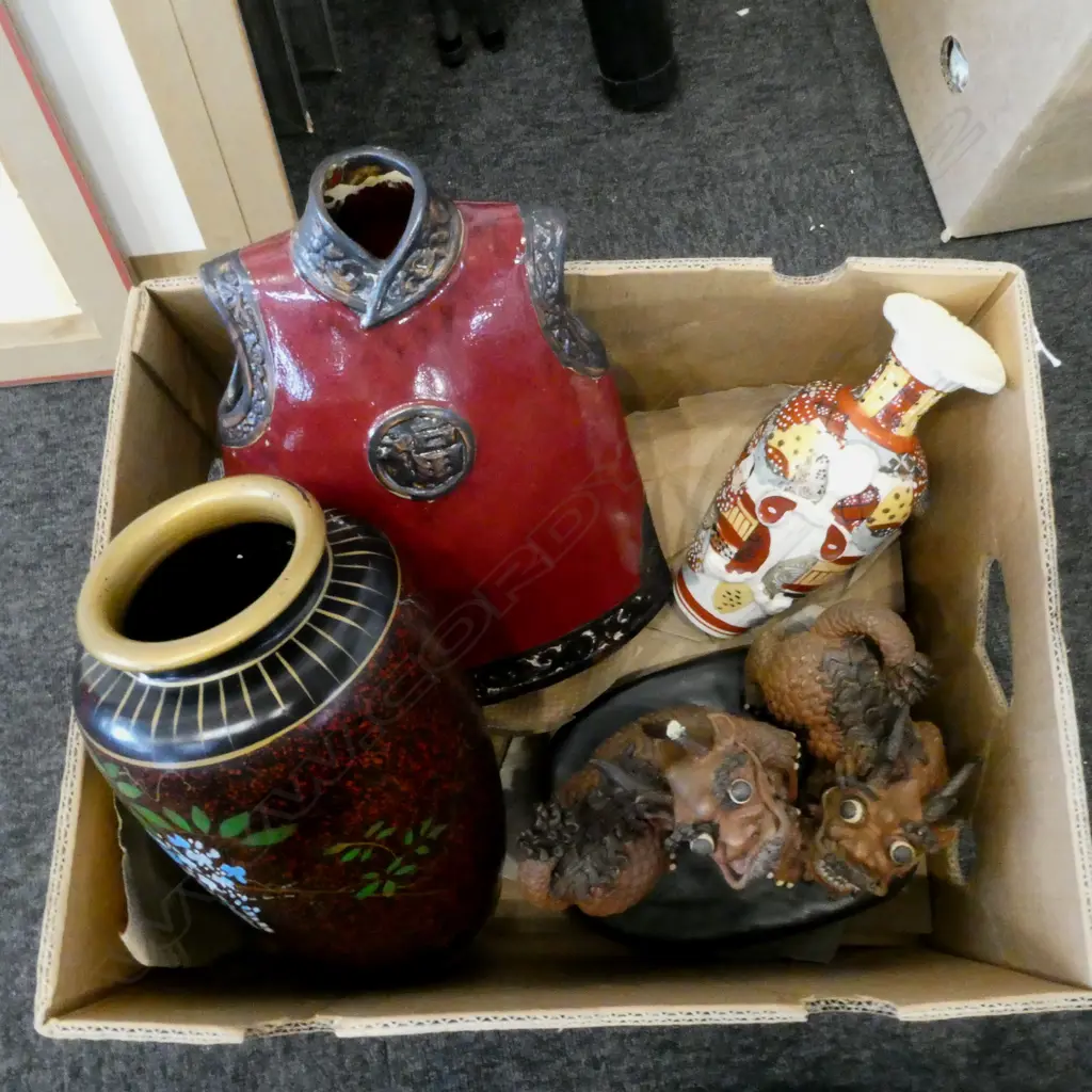 3 ASIAN VASES + TEMPLE DOG FIGURE GROUP (FAULTS) Image 1++