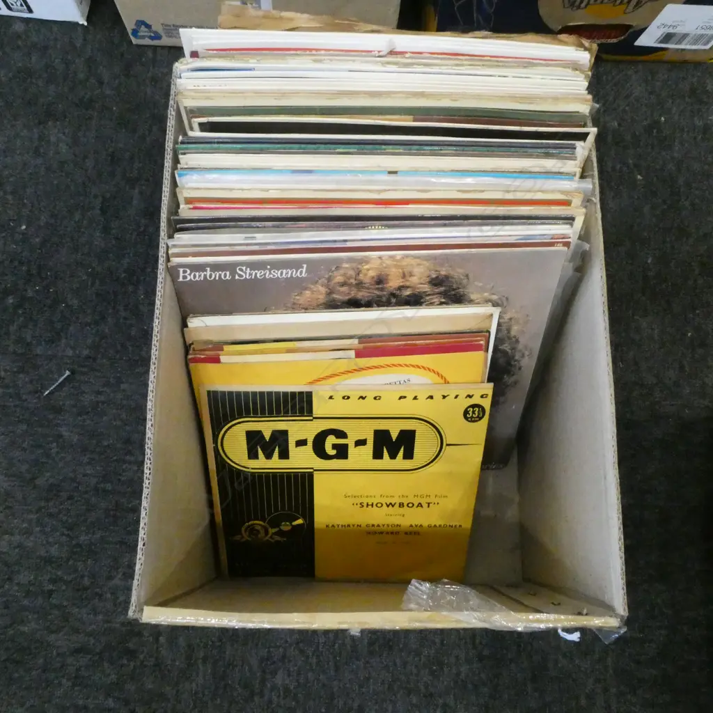 ASST RECORDS & 45s Image 1++