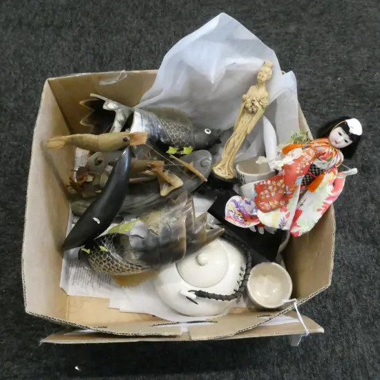 BOX OF ASST. INCLUDING CHINA, CARVED HORN ORNAMENTS, etc