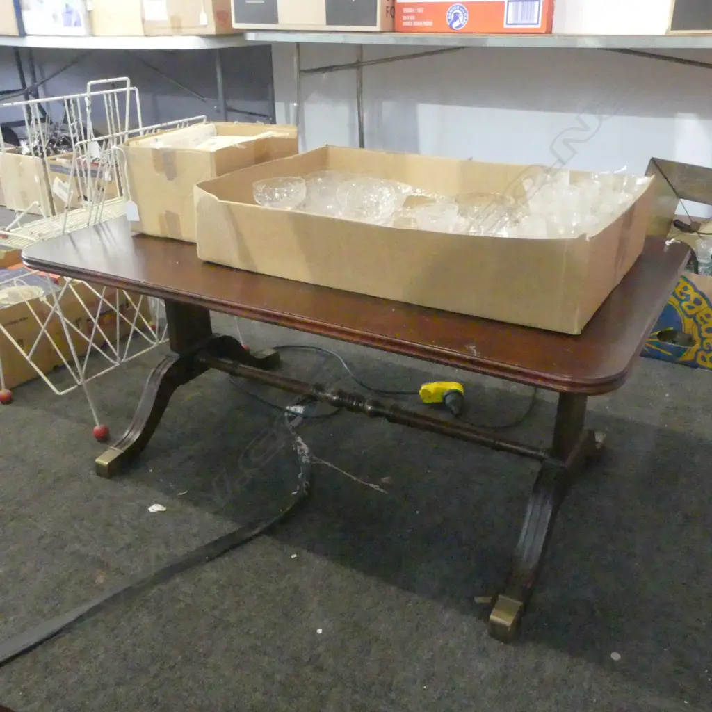 MAHOGANY COFFEE TABLE L1000MM SOME  MARKS Image 1++