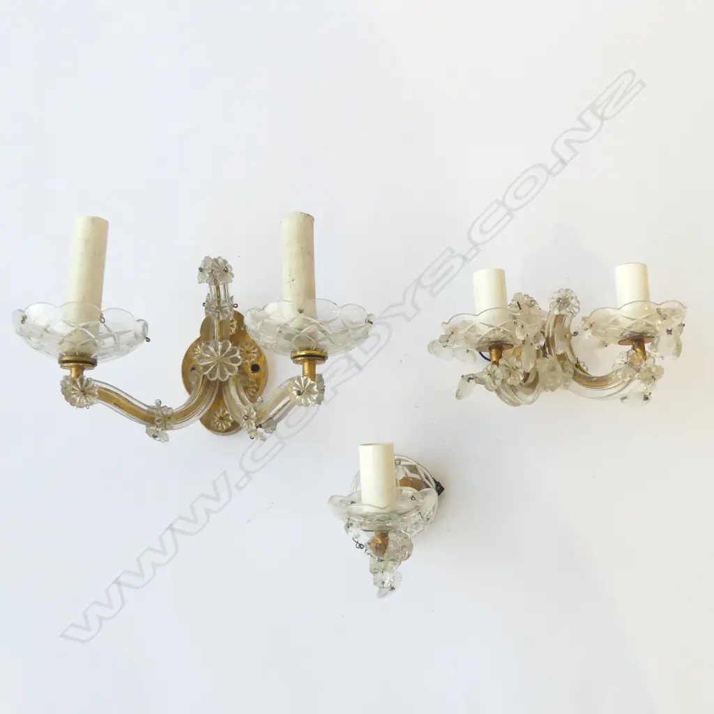 2x  2 BRANCH WALL CRYSTAL  LIGHTS & 1 SINGLE BRANCH LIGHT MATCHING Image 1++