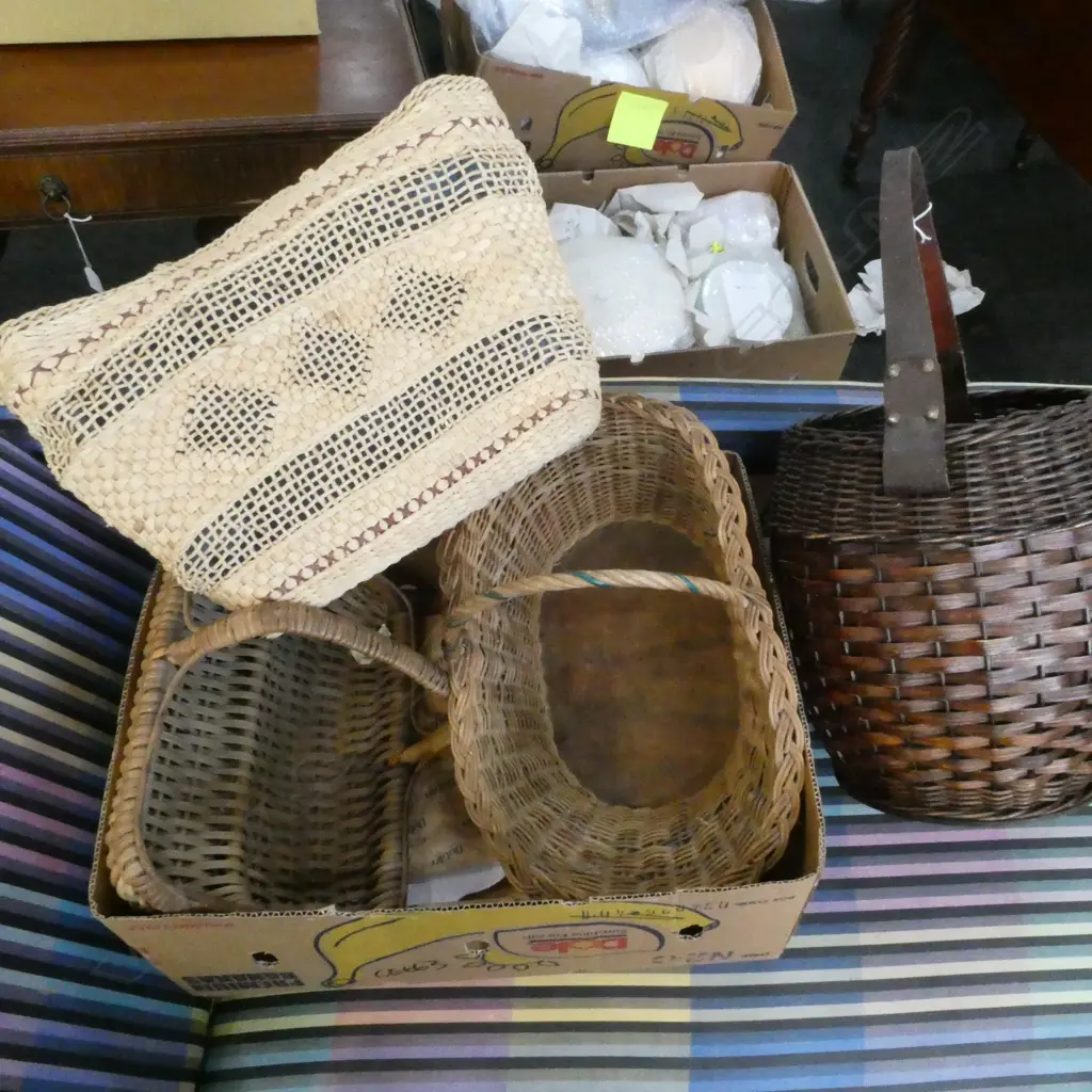 4 BASKETS  Image 1++