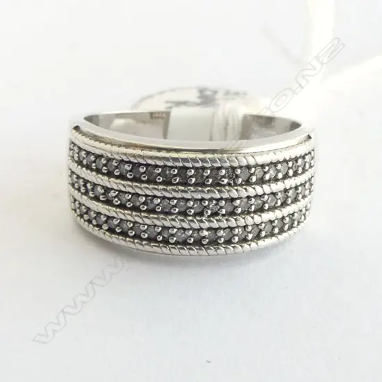 925 SILVER & 60 small DIAMOND RING with valuation. SIZE N