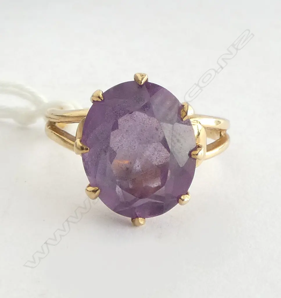 VINTAGE 9ct GOLD & AMETHYST DRESS RING 2.88gms SIZE L Image 1++