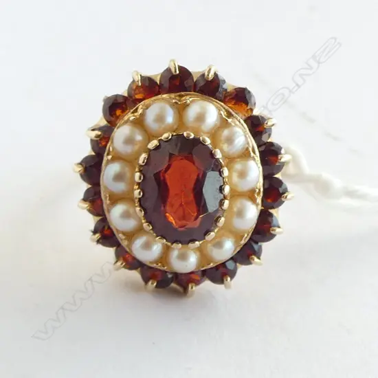 9ct Y/G GARNET & CULTURED PEARL DRESS RING, 5.2gm SIZE N