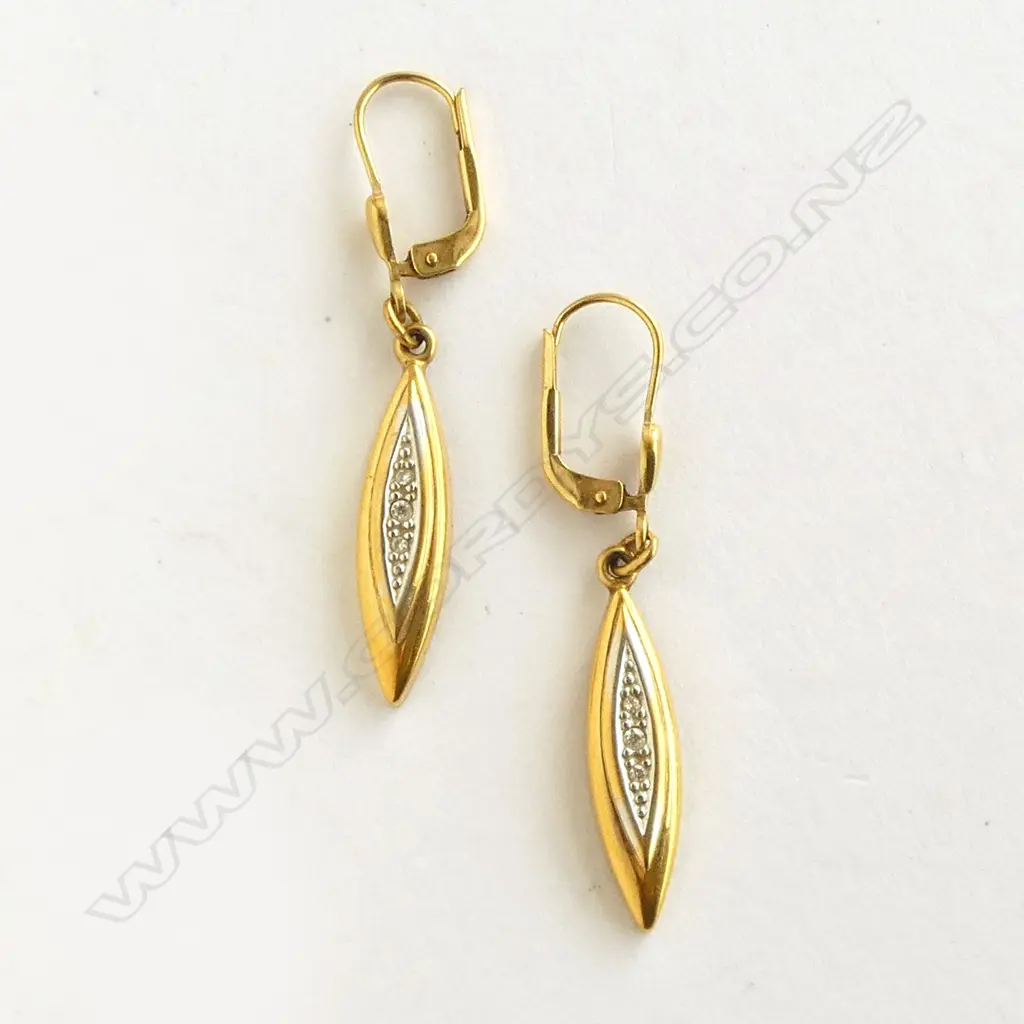 PR 9ct EARRINGS  Image 1++