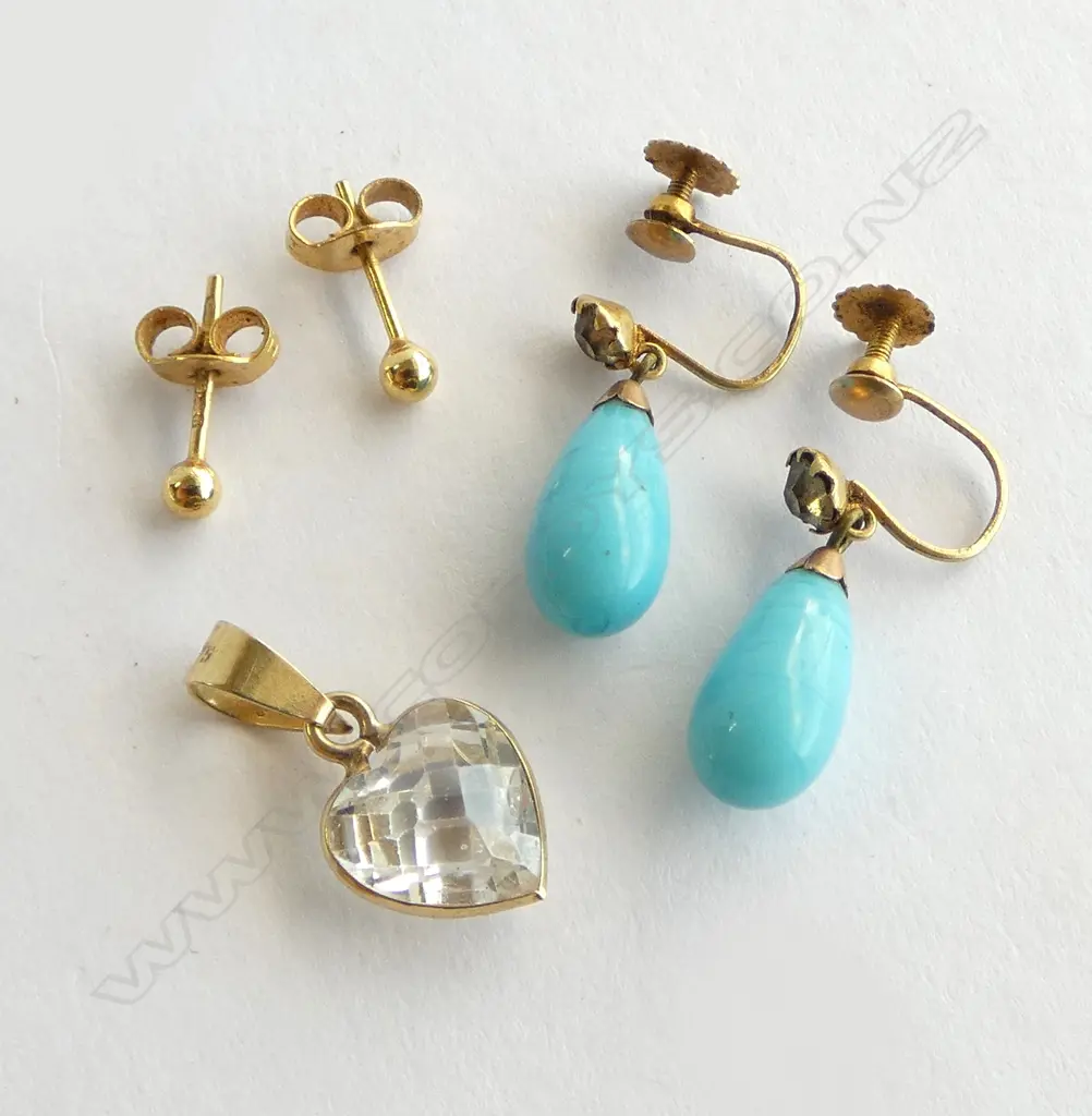 9ct TURQUOISE GLASS EARRINGS, SCEW BACKS, 9ct CRYSTAL HEART PENDANT & PR 9ct TINY BALL STUDS Image 1++