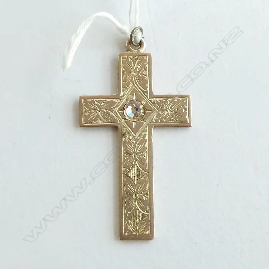 9ct ROSE GOLD CROSS engraved and gem set H.47mm. 6gms Image 1++