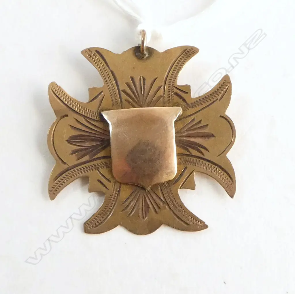 9ct ROSE GOLD MEDALLION 2.66gms Image 1++