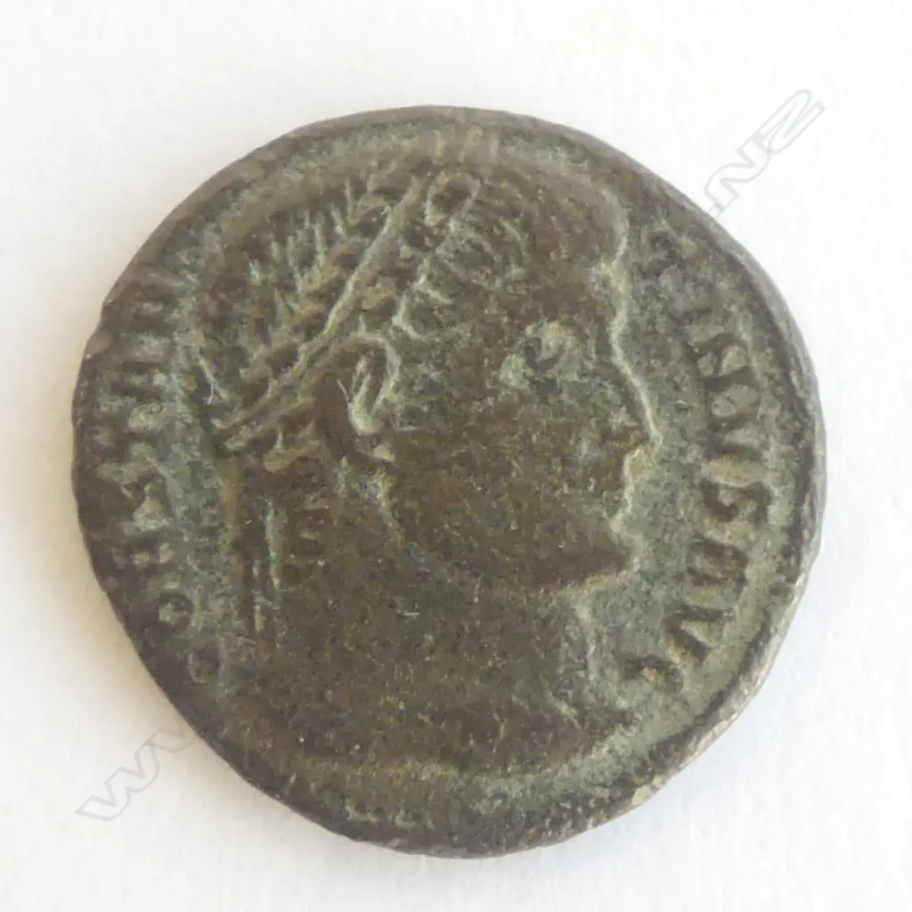 ROMAN COIN, CONSTANTINE I (THE GREAT) 306-337AD. 18mm dia. Image 1++
