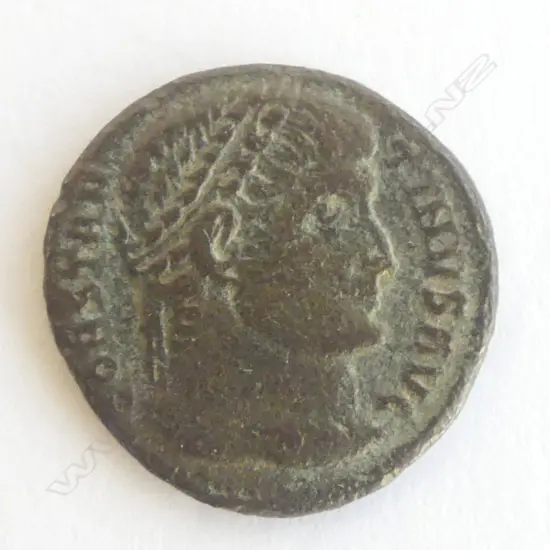 ROMAN COIN, CONSTANTINE I (THE GREAT) 306-337AD. 18mm dia.