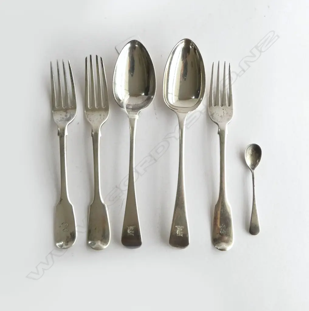 6 PCES. STG SILVER CUTLERY 206gms Image 1++