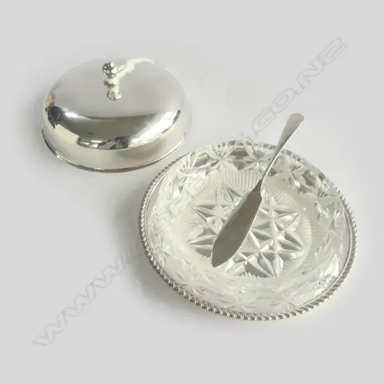 Birmingham 1985 STIRLING SILVER LIDDED BUTTER DISH w knife 214gms + cut crystal liner. By Mappin & Webb. In orig box