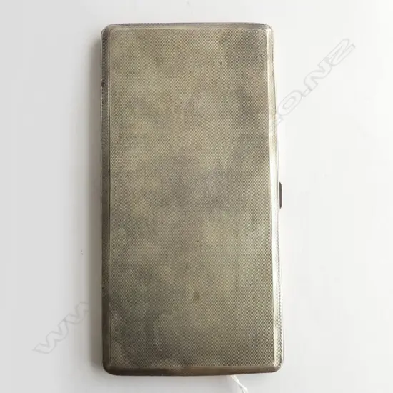 STG SILVER CIG. CASE, ENGRAVED 'W.G. LEWIS WANGANUI', LONDON 1935, JUBILEE MARK, 244gms