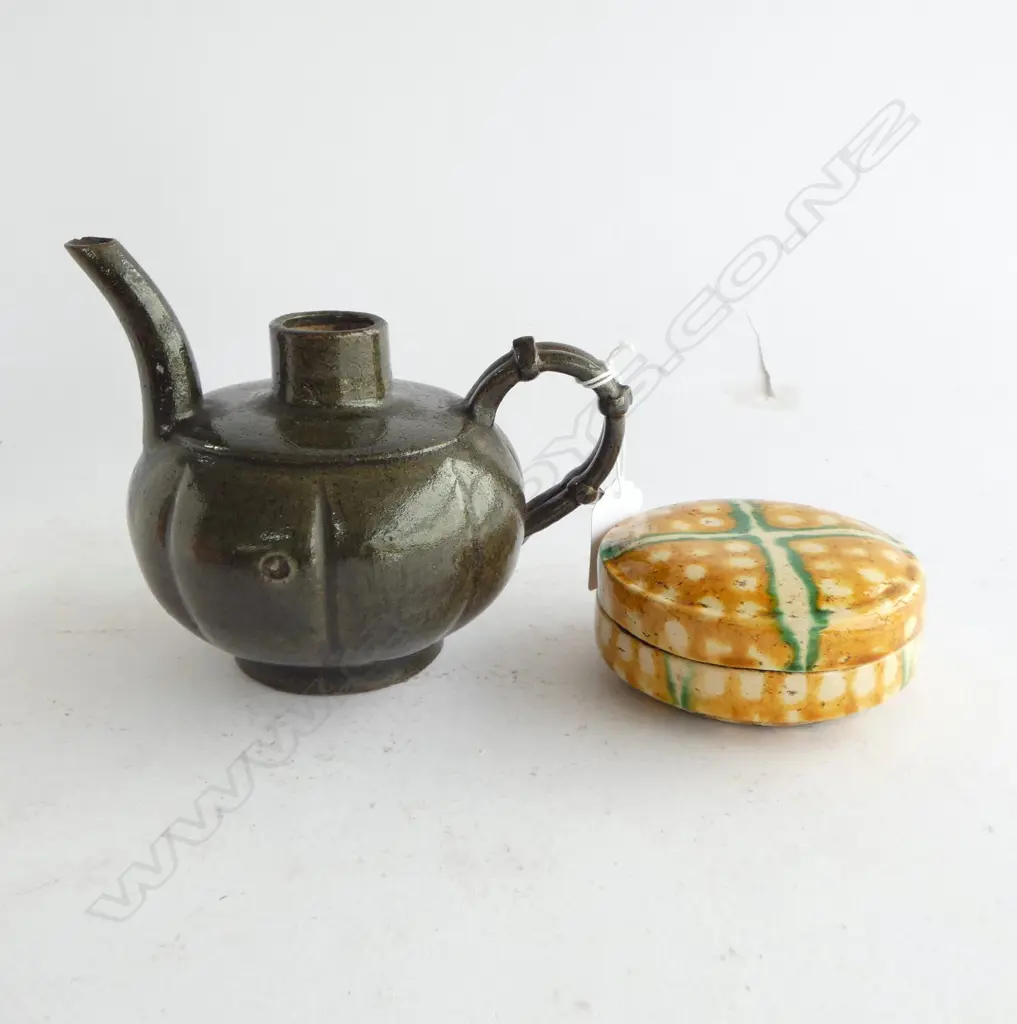 CHINESE TANG STYLE INK POT & JIN DYNASTY BROWN GREEN EWER Image 1++