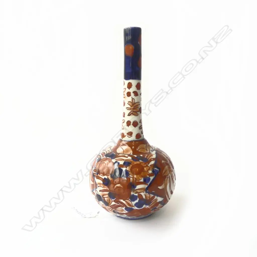 IMARI BOTTLE VASE H.210mm Image 1++