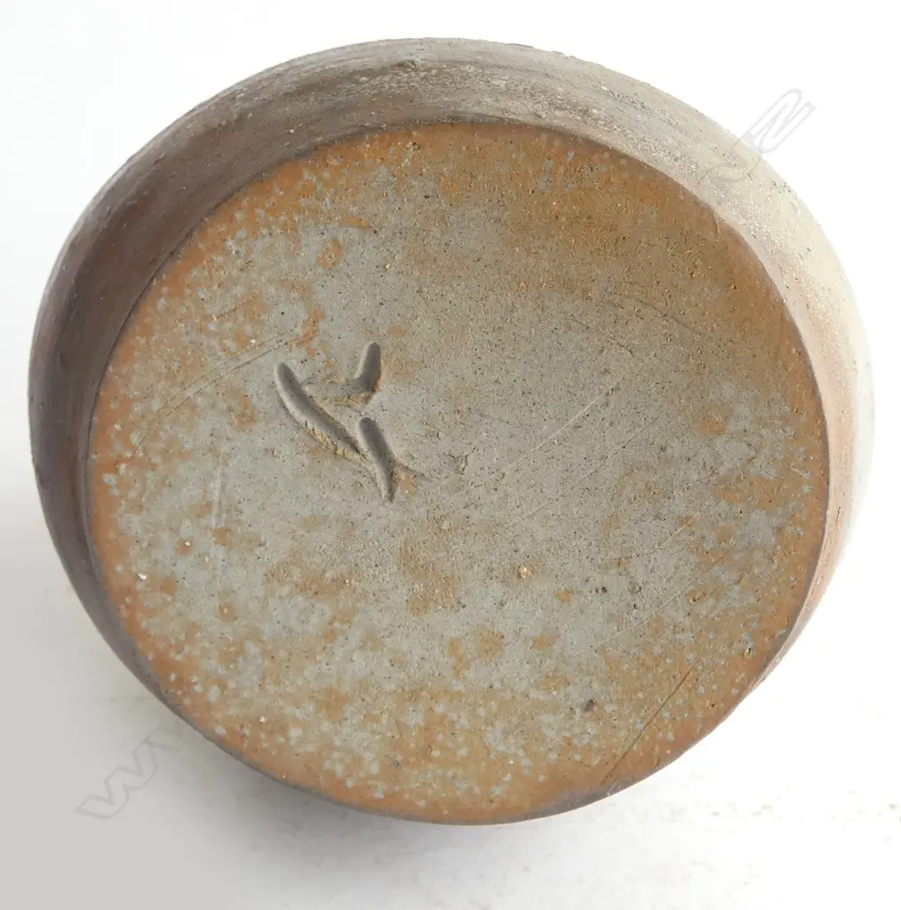 vintage BIZEN JAPANESE POTTERY VASE incised decoration variable glaze H.190mm repaired rim Image 1++