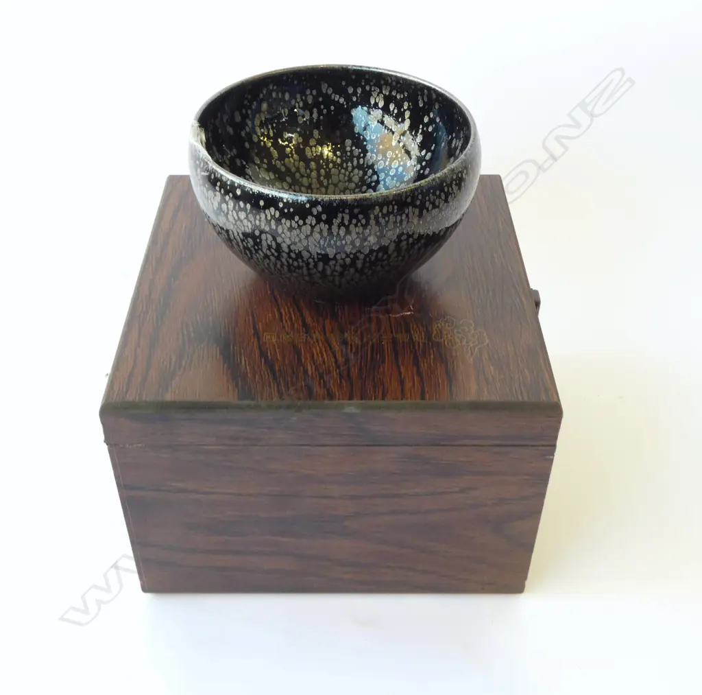 CRANE GLAZED JIAN ZHAN (TEA CUP) IN ORIGINAL BOX DIA 132 H. 100MM Image 1++