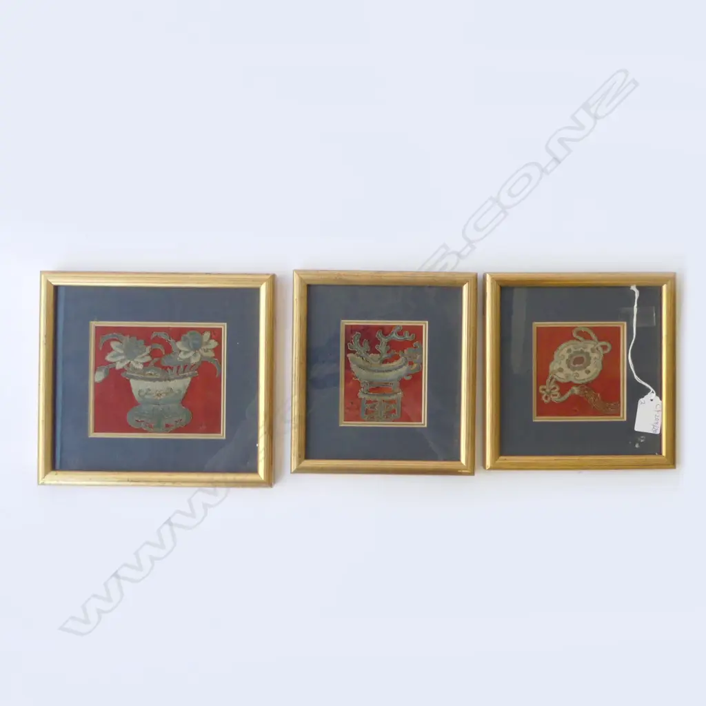 3 FRAMED ORIENTAL EMBROIDERIES 100x120mm Image 1++