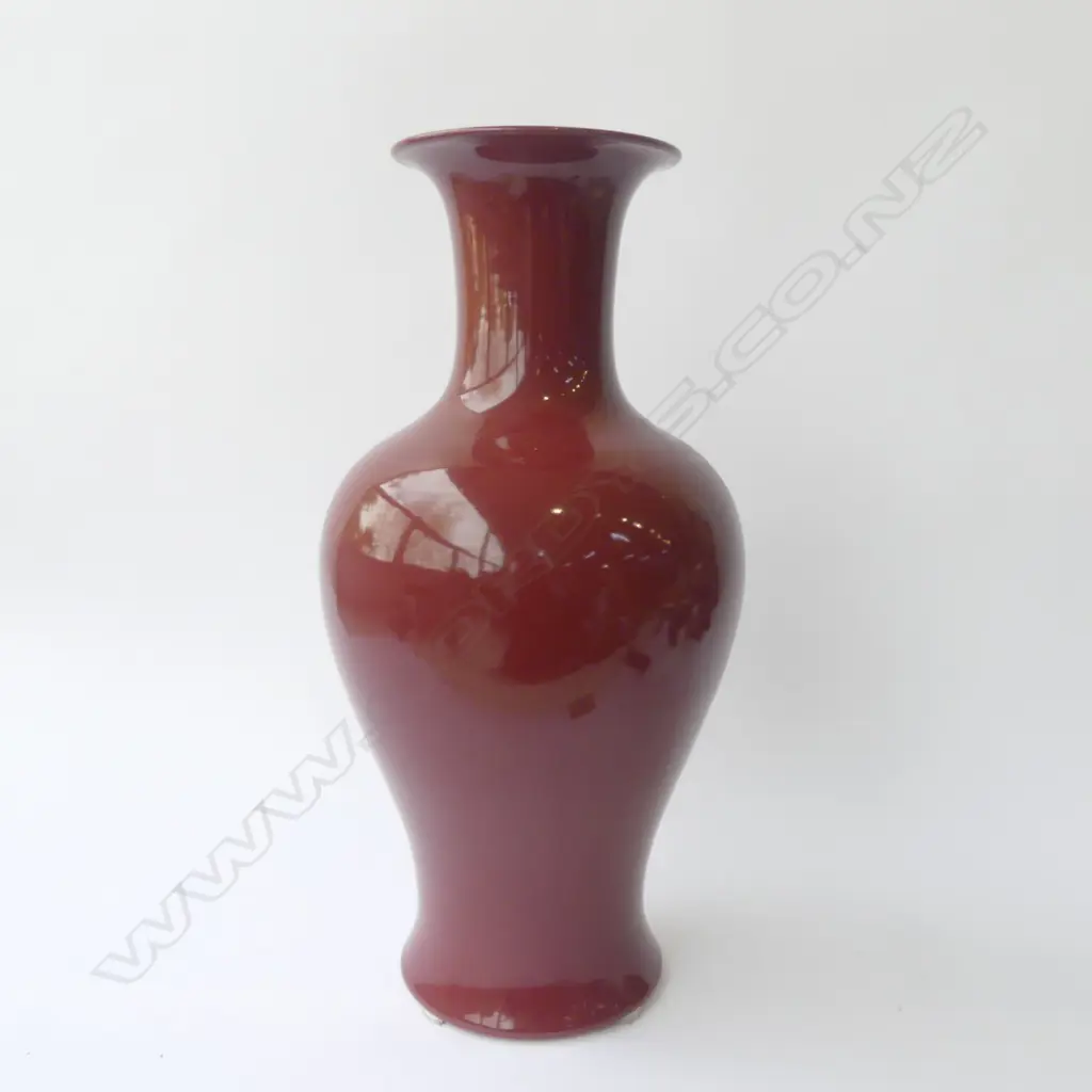 LARGE CHINESE OX BLOOD COLOURED VASE H480MM Image 1++