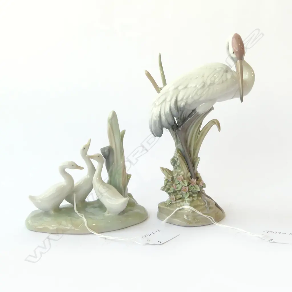 2 PCS; LLADRO STORK, H.190mm & NAO DUCKS, H.120mm Image 1++
