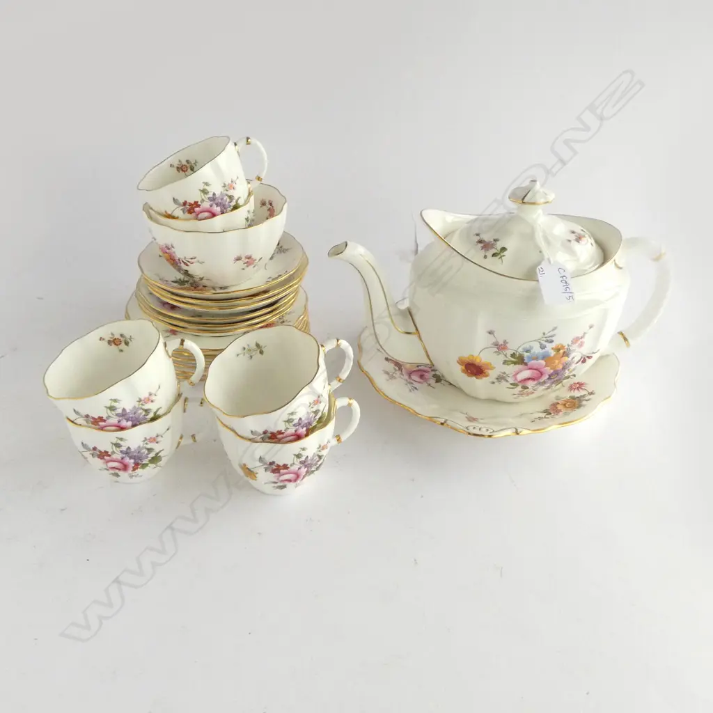 21 PCE ROYAL CROWN DERBY 'DERBY POSIES' TEA SET Image 1++