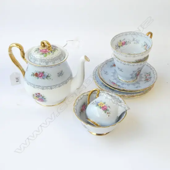 SHELLEY CHINA COFFEE POT C/SUGAR 2 C/S & SMALL DISH BLUE FLORAL PAT