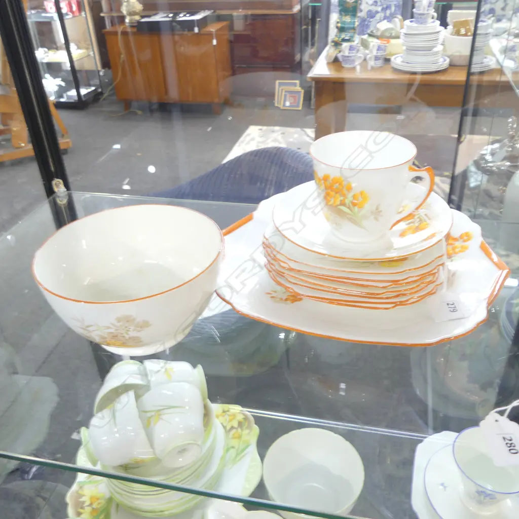 SHELLEY CHINA 7PC SANDWICH SET & MATCHING CSP & SUGAR BOWL ORANGE FLOWER PAT Image 1++