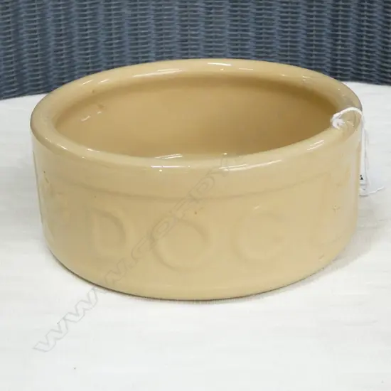 MASON CASH DOG BOWL 155mm dia