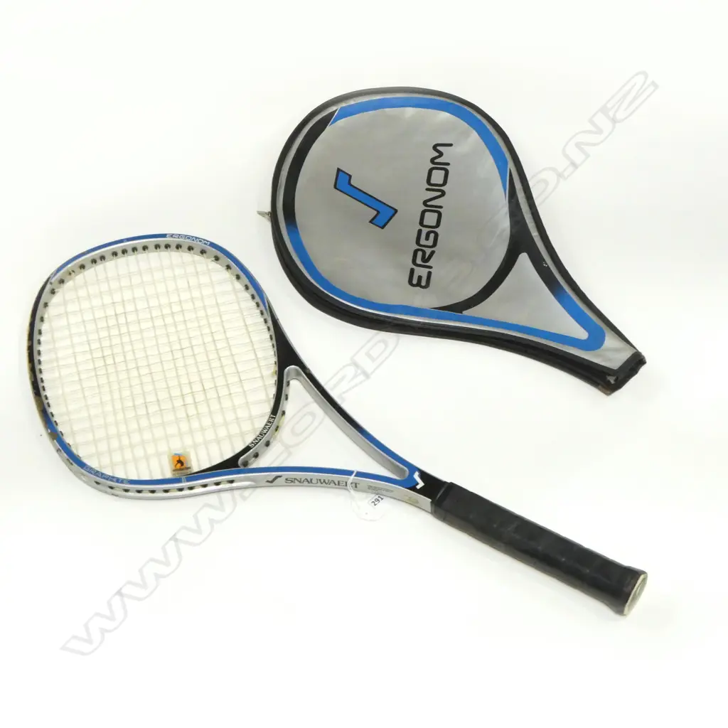 “SNAUWAERT ERGONOM” RACQUET DESIGNED BY C GIBELLO Image 1++