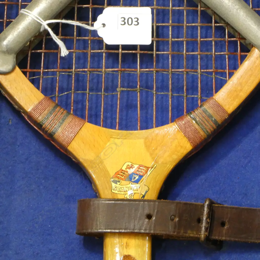 VINTAGE STANDARD" (ENGLISH) RACQUET IN VULCANITE TRAVEL CASE... Image 1++
