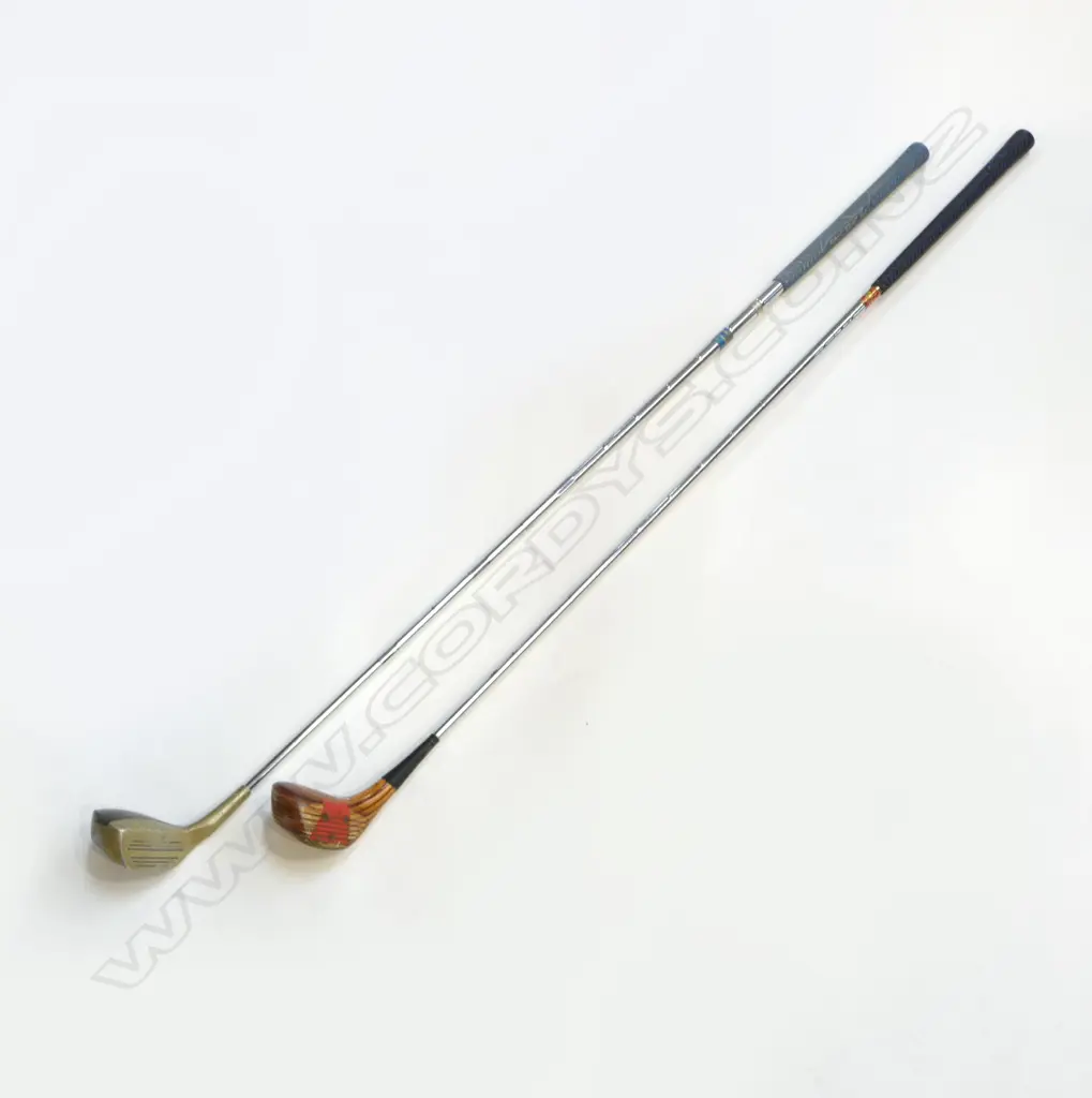 TWO VINTAGE LADIES FAIRWAY WOODS GOLF CLUBS... Image 1++