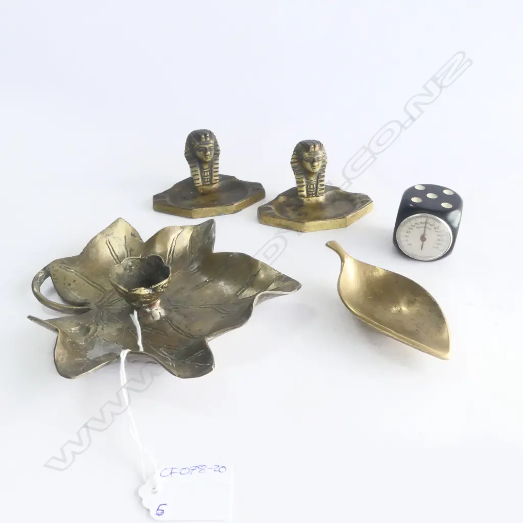 5 BRASS ORNAMENTS; DICE, LEAF DISH, etc + DICE FORM THERMOMETER Image 1++