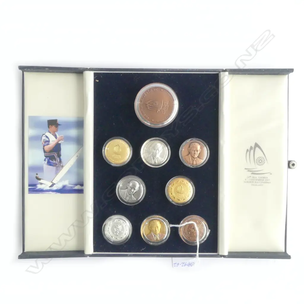 THAI CASED PROOF COIN SET '24th SEA GAMES DECEMBER 2007 NAKHON RATCHASIMA THAILAND' 240 X 170mm Image 1++