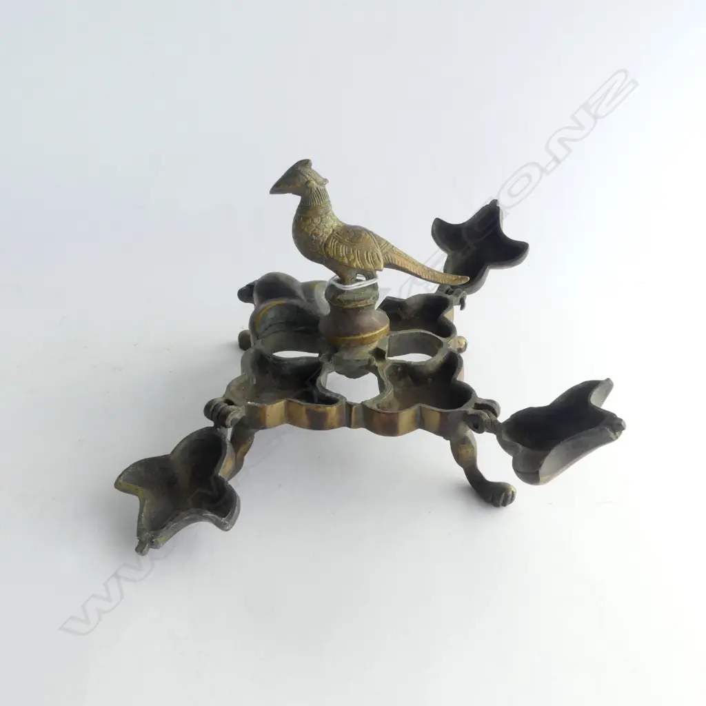INDIAN CAST BRASS SPICE BOX  H.130mm Image 1++
