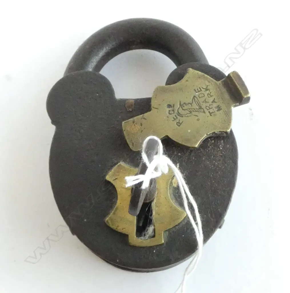 VICTORIAN PADLOCK steel & brass with key H.100mm Image 1++