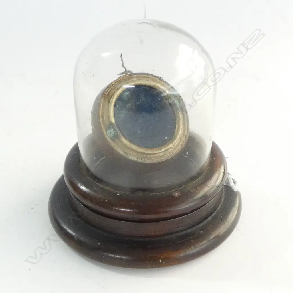 VINTAGE DOMED POCKET WATCH NIGHT STAND Image 1++