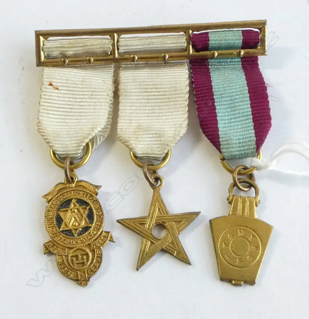 MINIATURE SET MASONIC MEDALS on ribbons & bars Image 1++