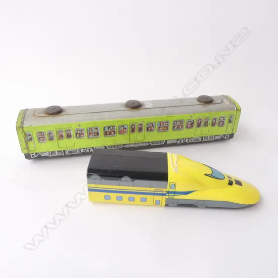 2 VINTAGE JAPANESE TIN TRAINS, ICHIKO SUBWAY TRAIN 1960 L.440mm & JAPANESE BULLET TRAIN TIN