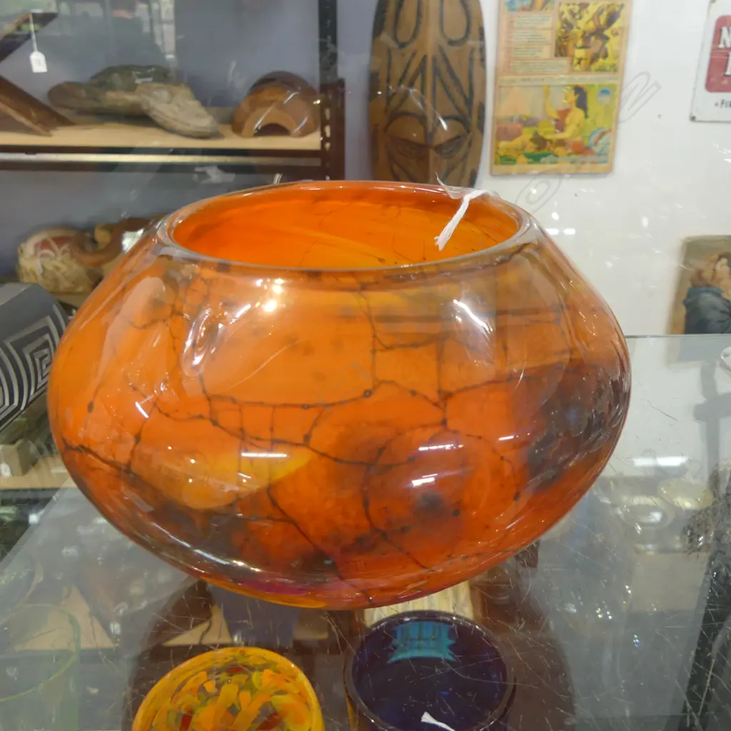 NORMAN STUART-CLARK (UK) ORANGE ART GLASS VASE '93 H.115mm Image 1++