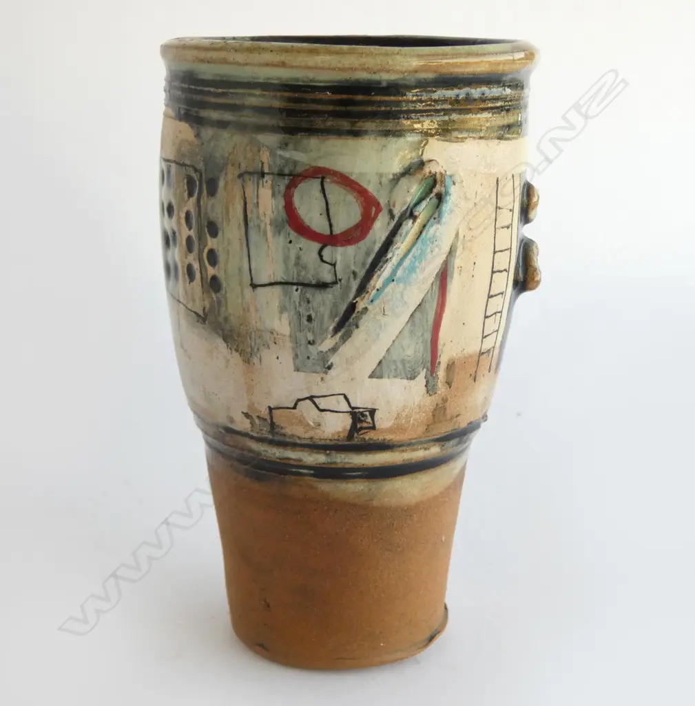BRENDAN ADAMS VASE H.150mm Image 1++