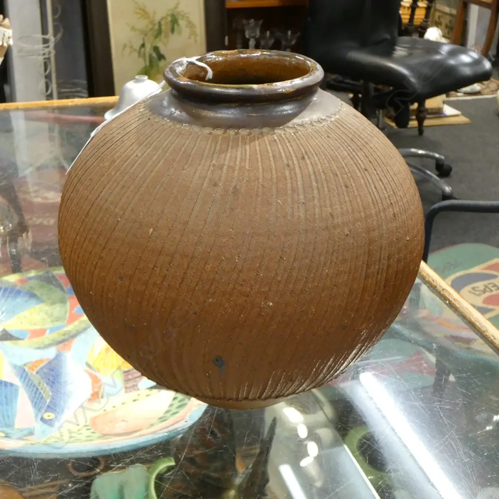 STUDIO POTTERY VASE H.240mm STAMPED 'A' Image 1++