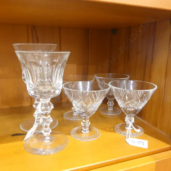 2 WATERFORD CRYSTAL GOBLETS H160MM  & 4 CRYSTAL MARTINI GLASSES H100MM