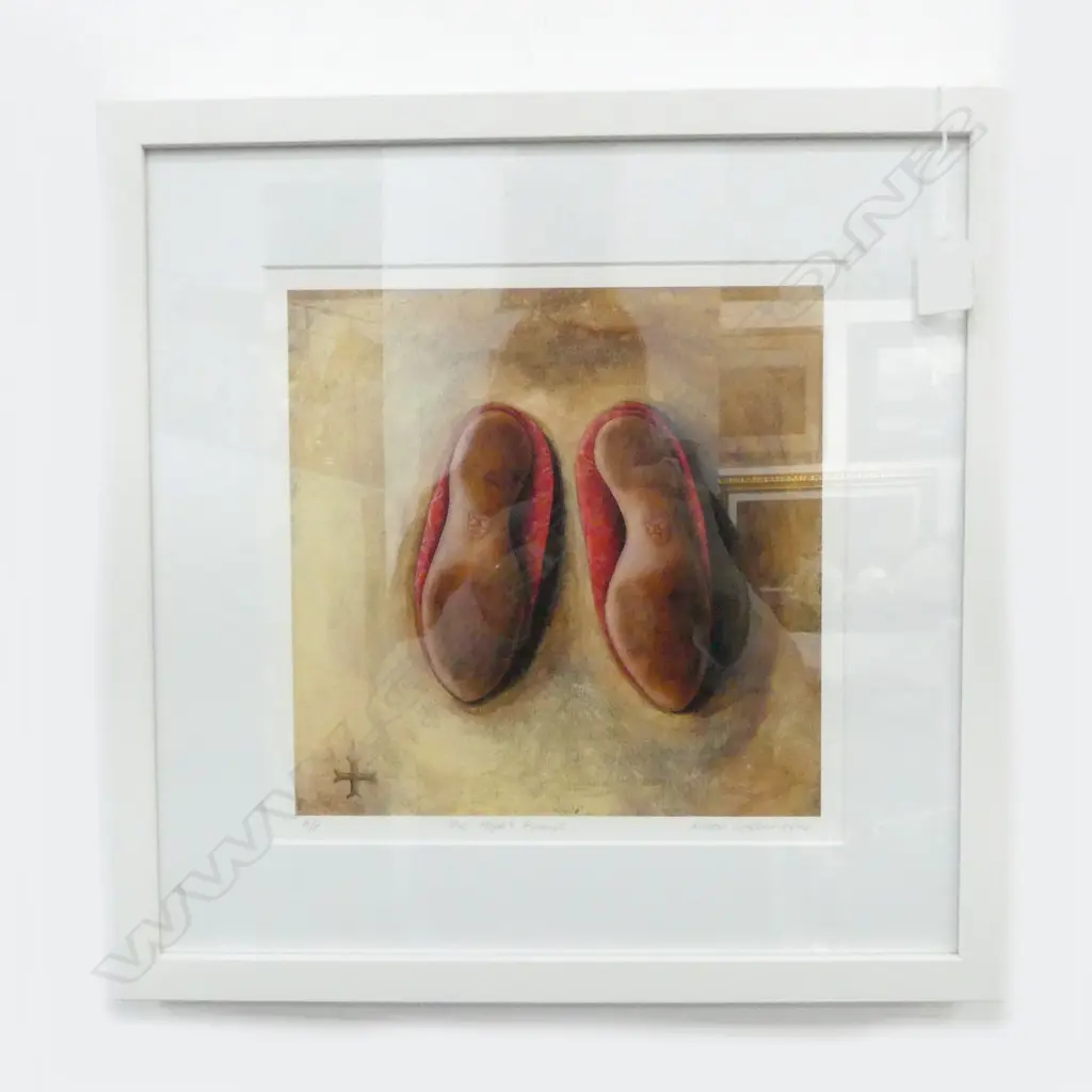 ALISON GREENHORN, THE POPE'S PUMPS, A/P, 270x270mm Image 1++