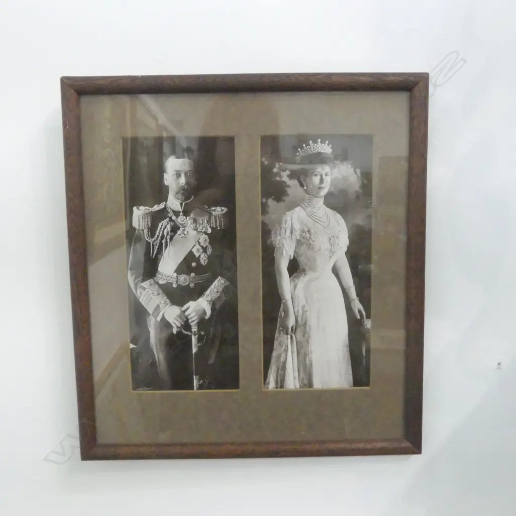 FRAMED PHOTOGRAPHS of KING GEORGE V & QUEEN MARY Image 1++